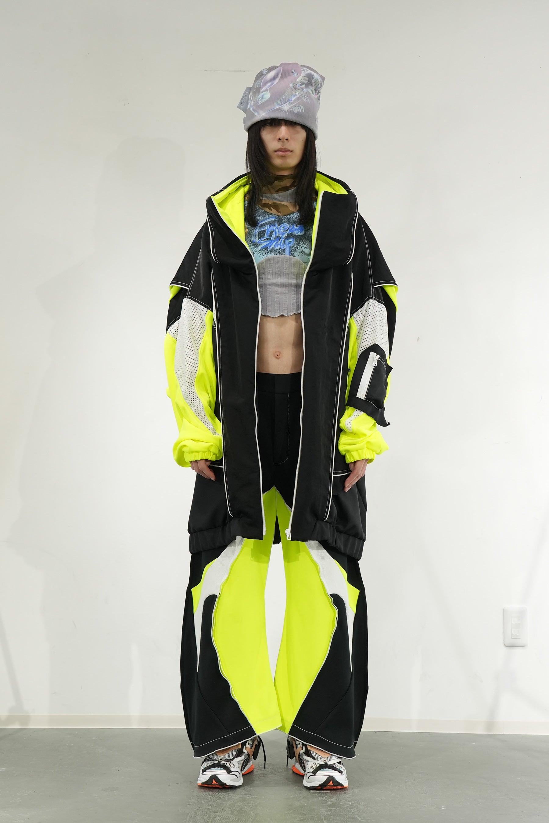 ジャージ重ねハイネックビッグパーカー (AIR-B) - Black – BALMUNG