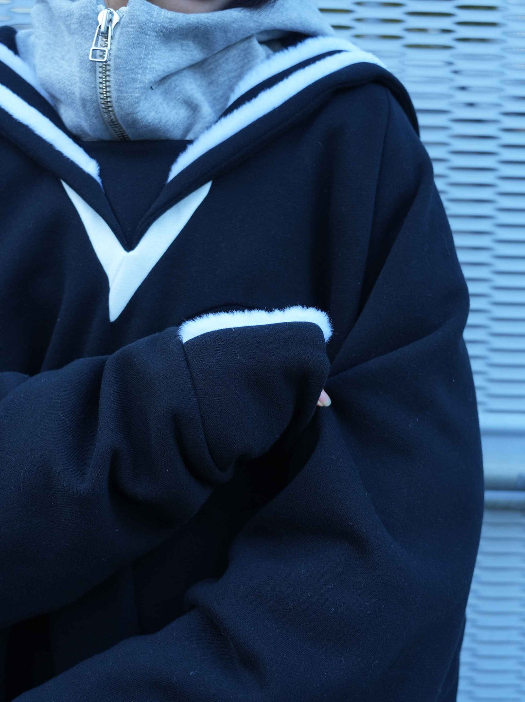 Big Sailor Sweater - Black