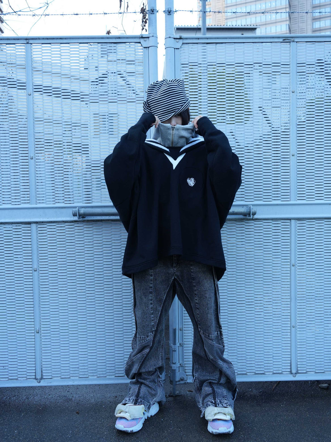 Big Sailor Sweater - Black
