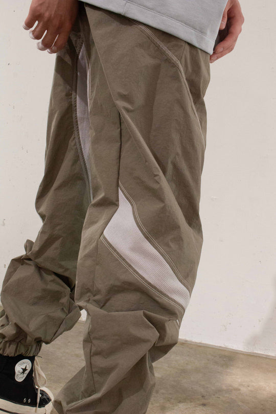 [Not disclosed] Neutral pants (POCKET) - Khaki