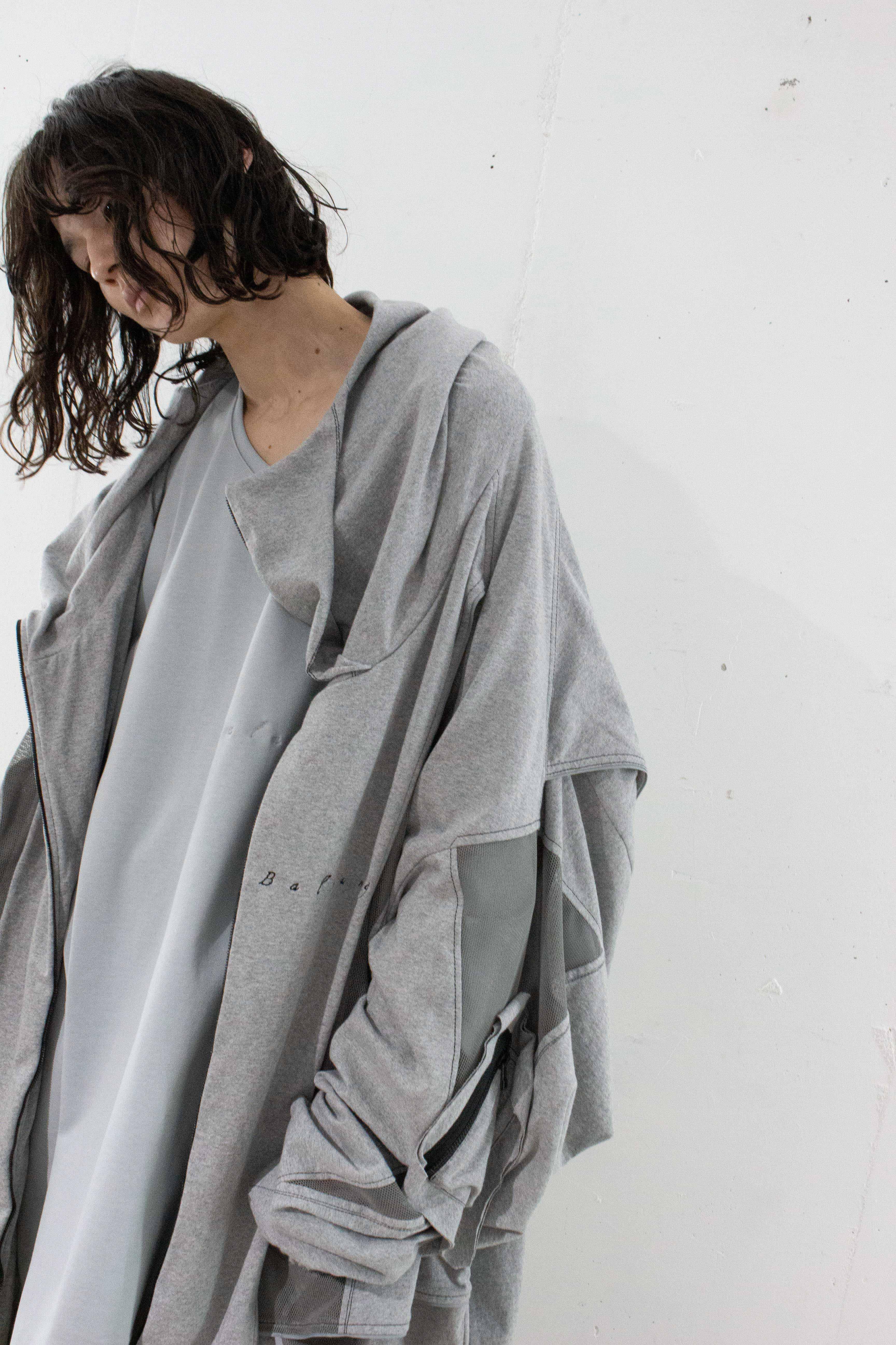 重ねハイネックビッグパーカー(AIR) - ヘザーグレー – BALMUNG