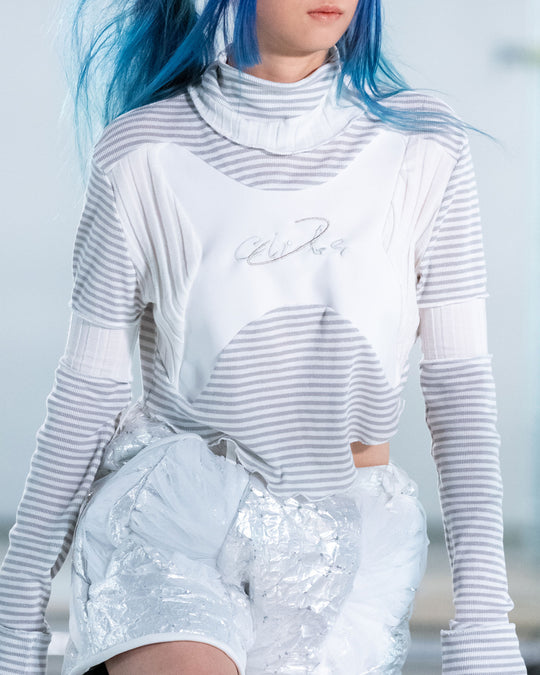Circle Border Short Top - White