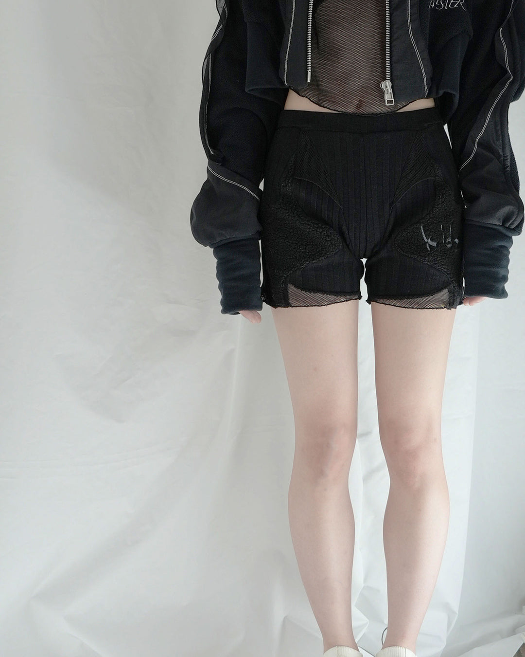 Boa Switched Shorts - Black