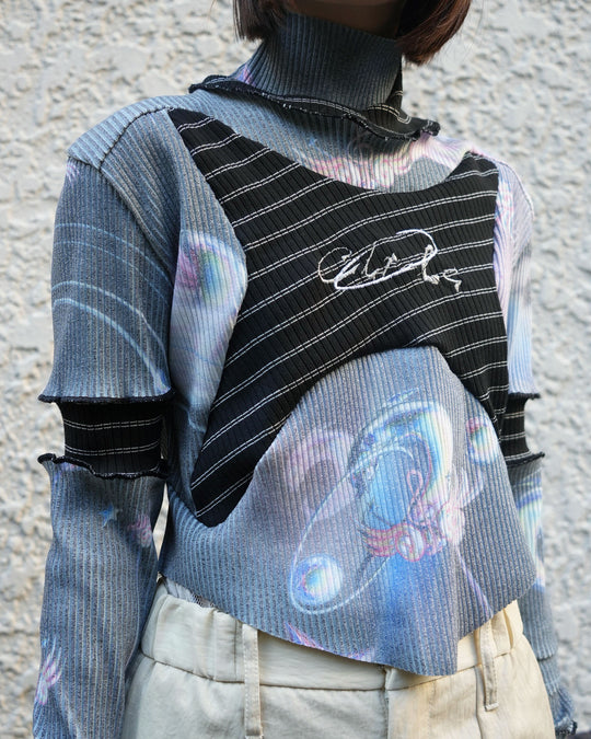 Limited / Graphic Short Top - Black/Black